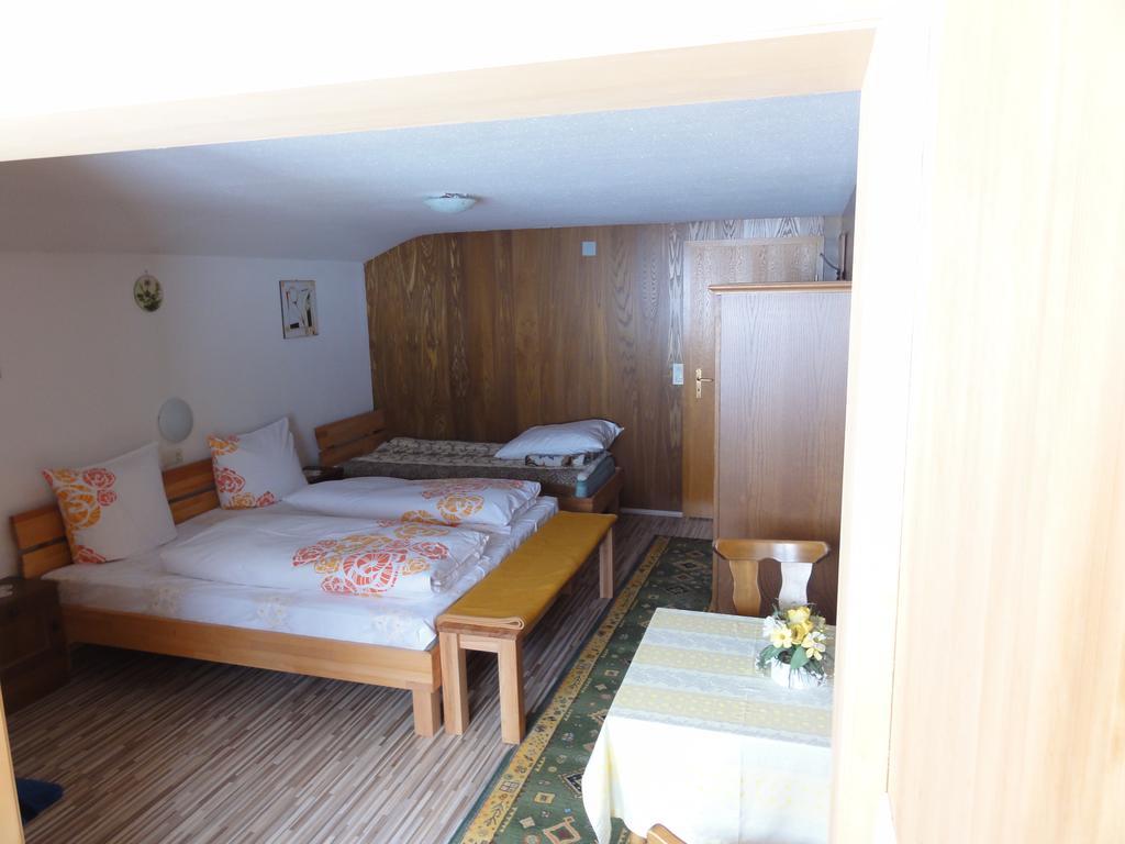 Haus Agnes Lägenhet Au (Vorarlberg) Rum bild