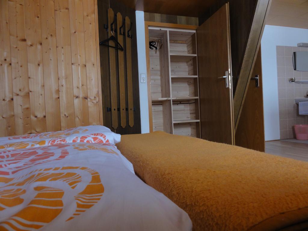 Haus Agnes Lägenhet Au (Vorarlberg) Rum bild