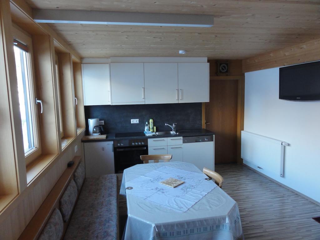 Haus Agnes Lägenhet Au (Vorarlberg) Rum bild
